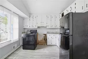 5905 Wellborn Trail, Lithonia, GA 30058 - Photo 18