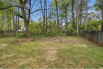 5905 Wellborn Trail, Lithonia, GA 30058 - Photo 32