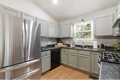 5428 N Cove Road N, Gainesville, GA 30504 - Photo 16