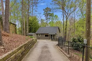 5428 N Cove Road N, Gainesville, GA 30504 - Photo 2
