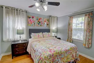 1949 Shalimar Dr NE, Atlanta, GA 30345 - Photo 18