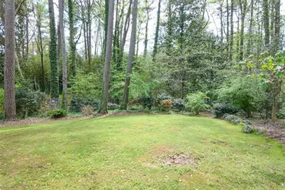 1949 Shalimar Drive NE, Atlanta, GA 30345 - Photo 32