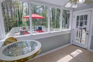 1949 Shalimar Dr NE, Atlanta, GA 30345 - Photo 24