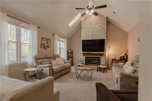 300 Channings Lake Dr, Lawrenceville, GA 30043 - Photo 36