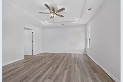126 Sycamore Lane, Calhoun, GA 30701 - Photo 4