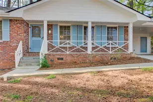 3553 Sandy Woods Ln, Stone Mountain, GA 30083 - Photo 2