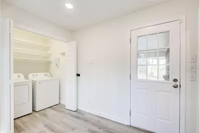 3553 Sandy Woods Lane, Stone Mountain, GA 30083 - Photo 12