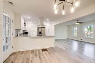 3553 Sandy Woods Ln, Stone Mountain, GA 30083 - Photo 8