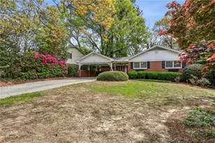 2581 Sharondale Dr, Atlanta, GA 30305 - Photo 2