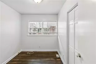 2581 Sharondale Dr, Atlanta, GA 30305 - Photo 28