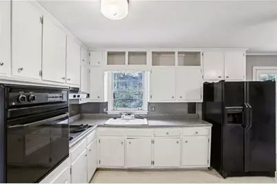 1601 Moncrief Circle, Decatur, GA 30033 - Photo 8