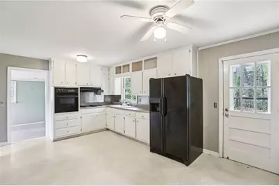 1601 Moncrief Circle, Decatur, GA 30033 - Photo 10