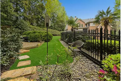4966 Long Island Drive, Atlanta, GA 30327 - Photo 46