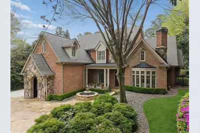 4966 Long Island Drive, Atlanta, GA 30327 - Photo 2