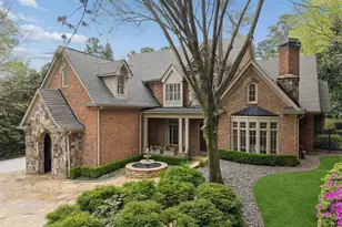 4966 Long Island Dr, Atlanta, GA 30327 - Photo 2