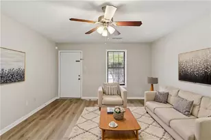 318 Freeport, Lawrenceville, GA 30046 - Photo 4