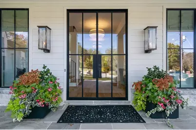 130 Mayfield Circle, Alpharetta, GA 30009 - Photo 2