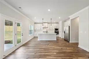 5515 Tullis Dr, Gainesville, GA 30507 - Photo 16