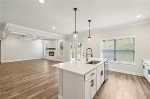 5515 Tullis Dr, Gainesville, GA 30507 - Photo 22