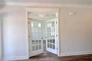 5511 Tullis Dr, Gainesville, GA 30507 - Photo 12