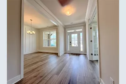 5511 Tullis Drive, Gainesville, GA 30507 - Photo 8