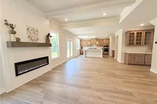 5511 Tullis Dr, Gainesville, GA 30507 - Photo 16
