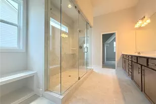 5511 Tullis Dr, Gainesville, GA 30507 - Photo 32