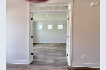 5511 Tullis Drive, Gainesville, GA 30507 - Photo 10