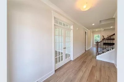5511 Tullis Drive, Gainesville, GA 30507 - Photo 12