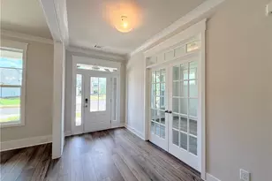 5511 Tullis Dr, Gainesville, GA 30507 - Photo 14