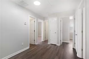 1396 Kennesaw Dr NW, Atlanta, GA 30318 - Photo 14