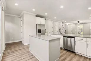 4007 Vickery Gln, Roswell, GA 30075 - Photo 12