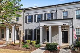 4007 Vickery Gln, Roswell, GA 30075 - Photo 2