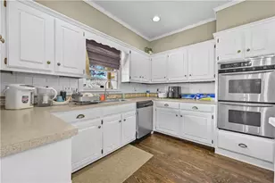 110 Amsterdam Dr SW, Lilburn, GA 30047 - Photo 20