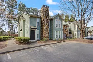 2011 Canyon Point Cir, Roswell, GA 30076 - Photo 1