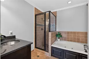 2277 Peachtree Rd NE, Atlanta, GA 30309 - Photo 20