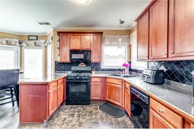 2860 Weatherstone Circle SE, Conyers, GA 30094 - Photo 18