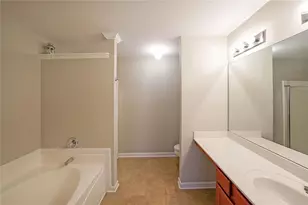 2062 Lakeshore Overlook Dr NW, Kennesaw, GA 30152 - Photo 24