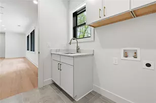 393 Karen Dr, Alpharetta, GA 30009 - Photo 60