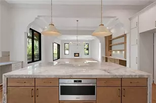 393 Karen Dr, Alpharetta, GA 30009 - Photo 24