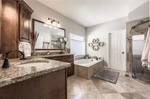 400 Shelli Ln, Roswell, GA 30075 - Photo 8