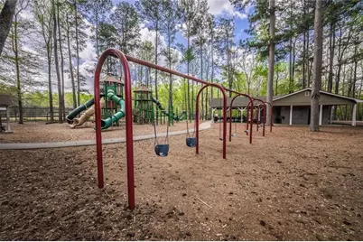 400 Shelli Lane, Roswell, GA 30075 - Photo 28