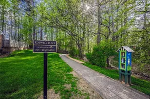 400 Shelli Ln, Roswell, GA 30075 - Photo 24