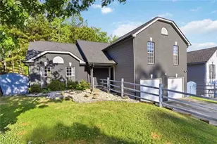 2455 Tolliver Dr, Ellenwood, GA 30294 - Photo 4