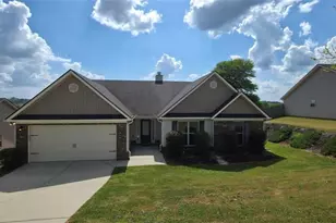 2125 Savannah Dr, Jefferson, GA 30549 - Photo 1