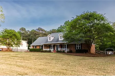 184 Wildflower Drive, Social Circle, GA 30025 - Photo 2