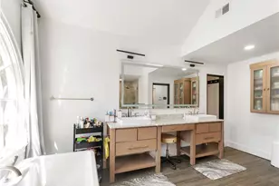 1081 Tennyson Pl NE, Atlanta, GA 30319 - Photo 26