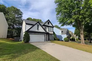 340 Pintail Ct, Suwanee, GA 30024 - Photo 2