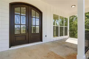 5609 Pleasant Woods Dr, Flowery Branch, GA 30542 - Photo 2