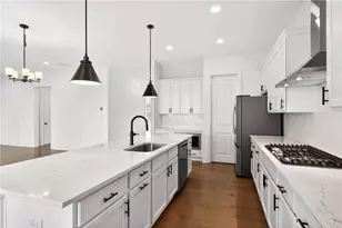 395 Tillman Pass, Woodstock, GA 30188 - Photo 4